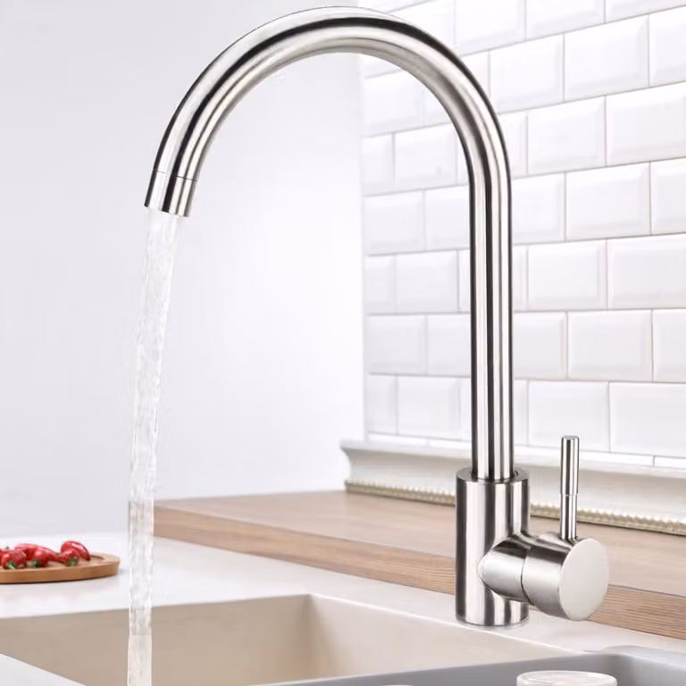 Miscelatore per cucina a 360°, monocomando, in acciaio inossidabile, per acqua calda e fredda, colore argento, adatto per la cucina