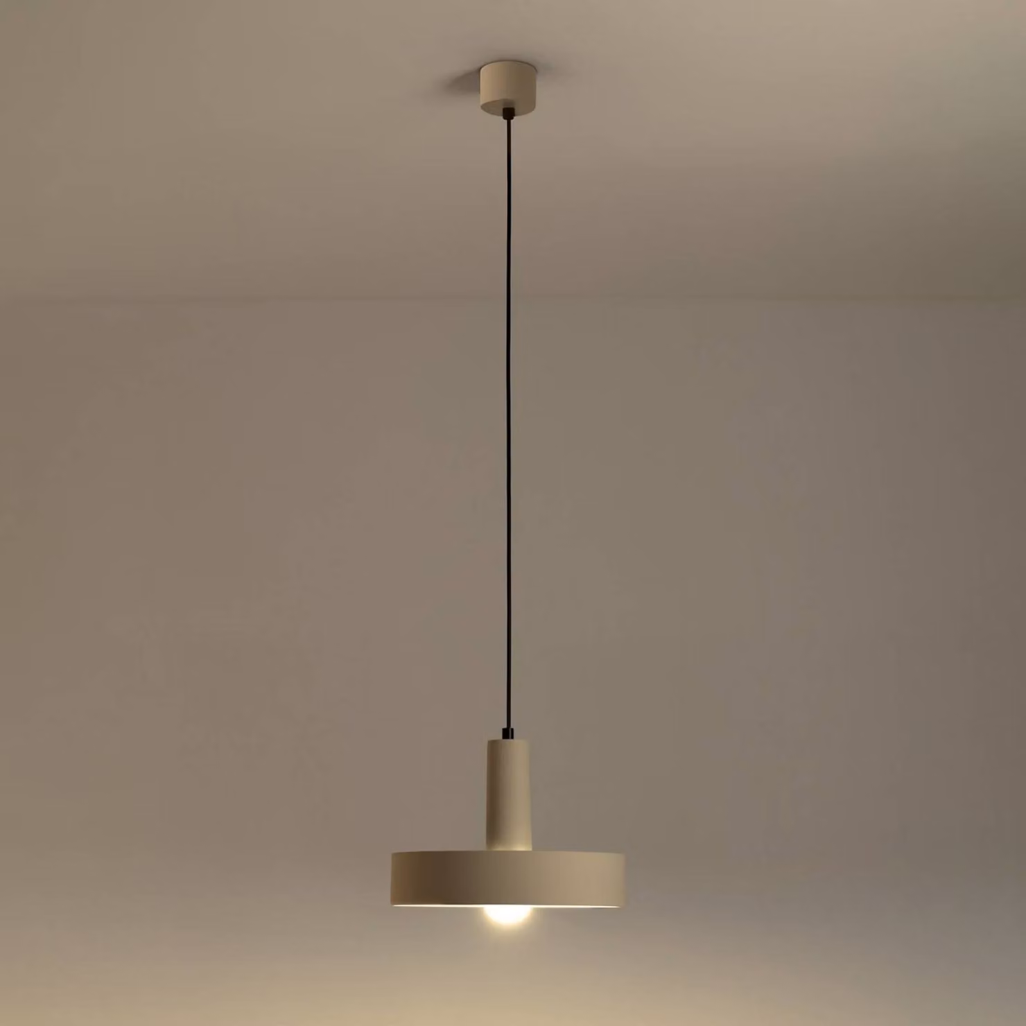 LEDS-C4 Lampada a sospensione Keops 1, dimmerabile, Marrone / Ruggine, Soggiorno / Sala da pranzo, Alluminio, Moderno, Lampada a sospensione