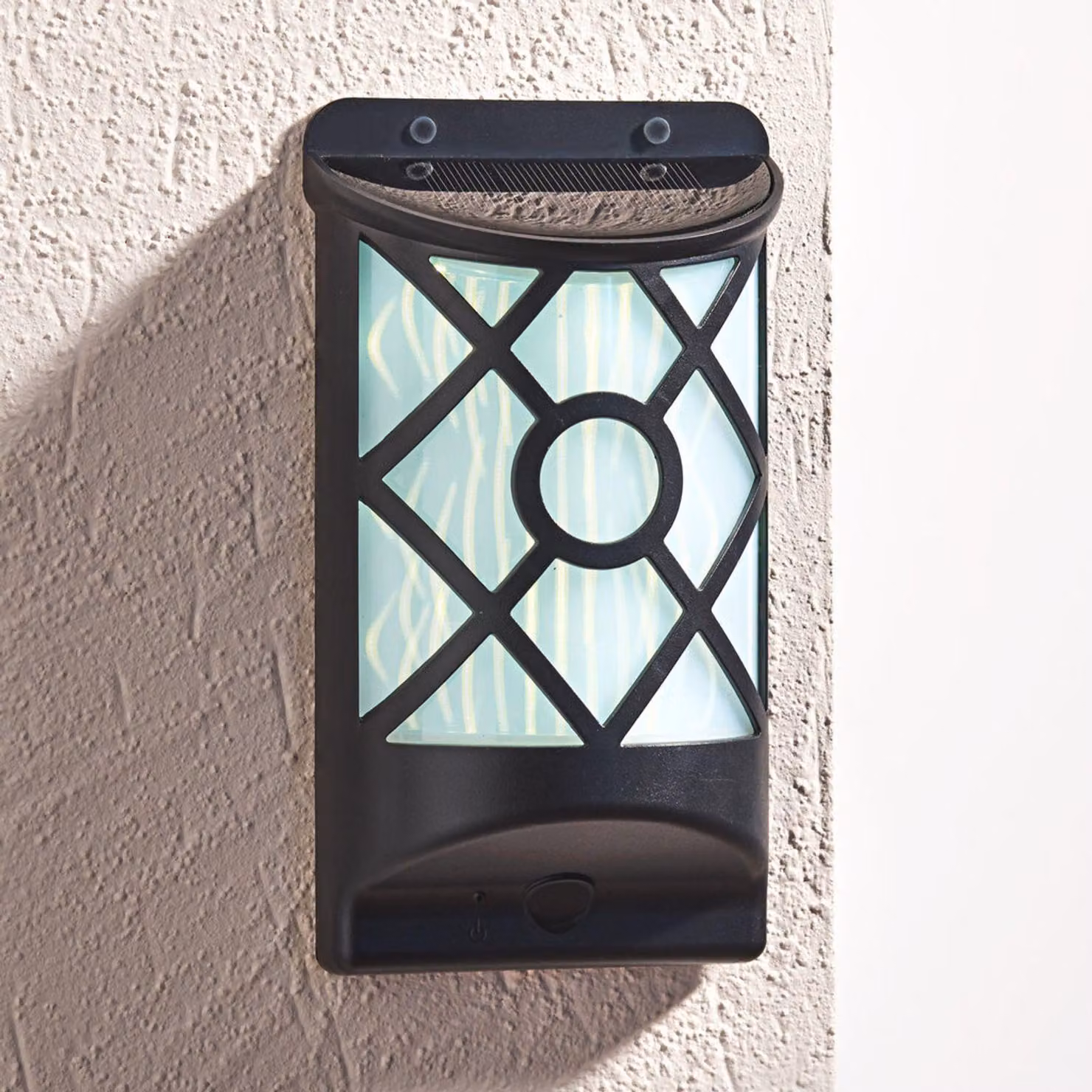 Applique solare a LED Applique per esterni Luce solare Luce da giardino Luce decorativa