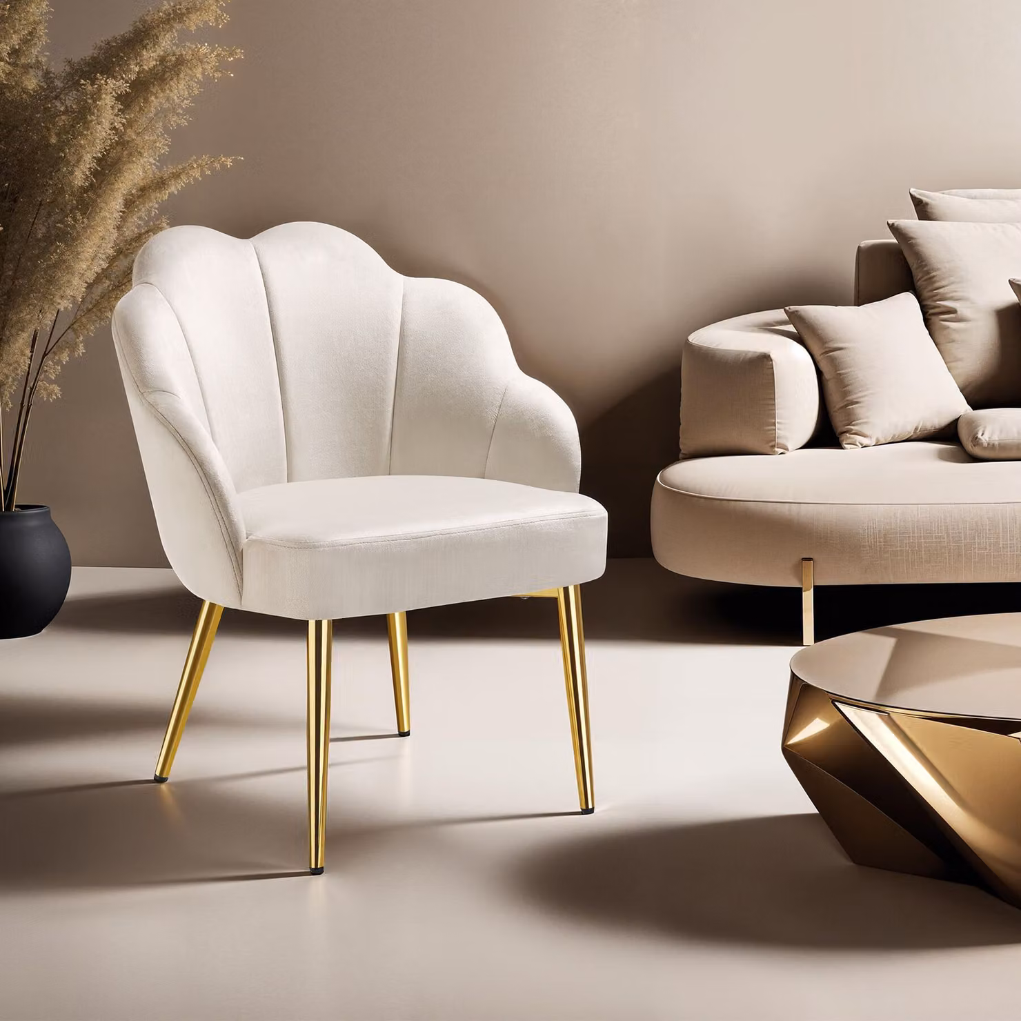 Poltrona da cocktail Hellen TecTake GmbH in velluto beige e oro con struttura in metallo e braccioli, H 80.5 x L 62.0 x P 45.0 cm – 1