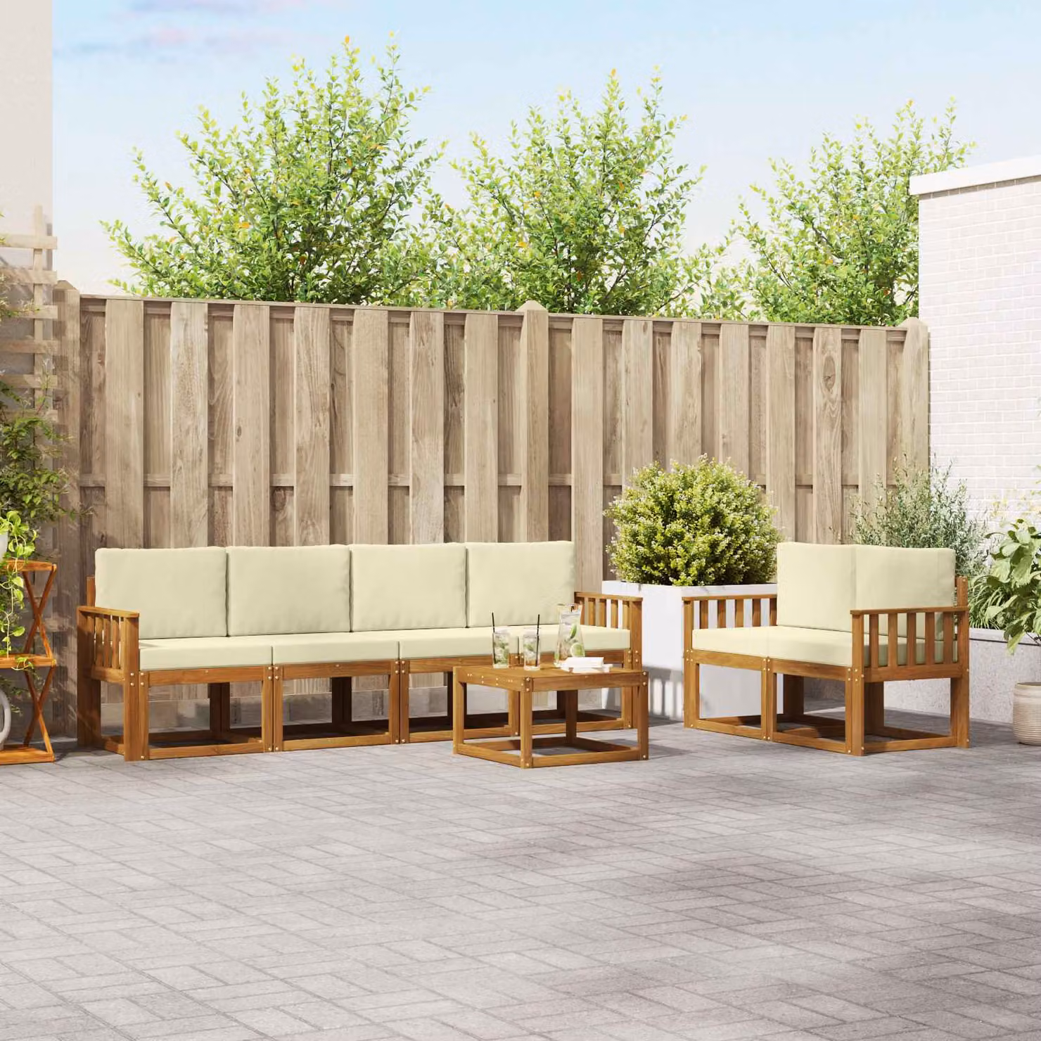 Set di divani da esterno vidaXL 7 pz in legno di acacia con cuscini beige e bianco
