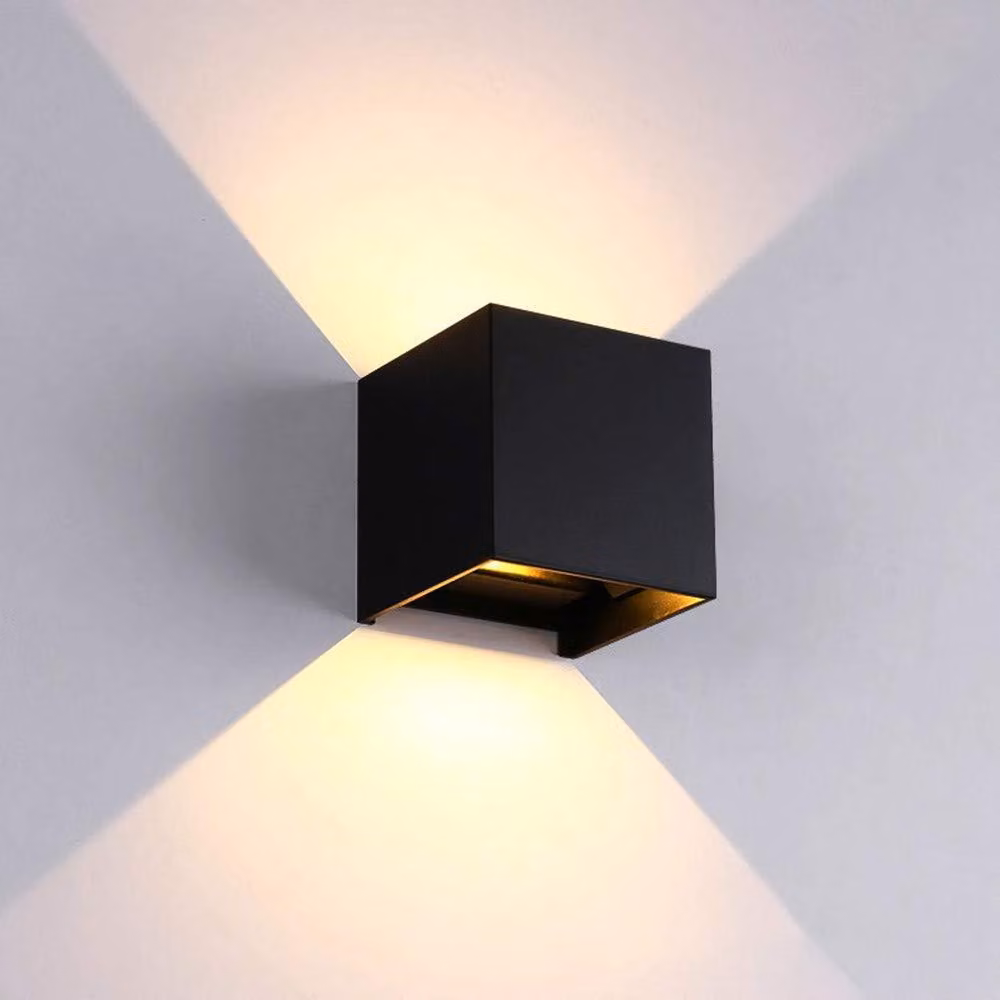 Lampada a LED da parete, 12W, 3000K, grado di protezione IP65, angolo di illuminazione regolabile, colore nero