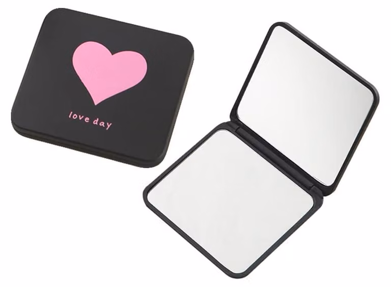 Specchio da trucco compatto con design a doppio lato