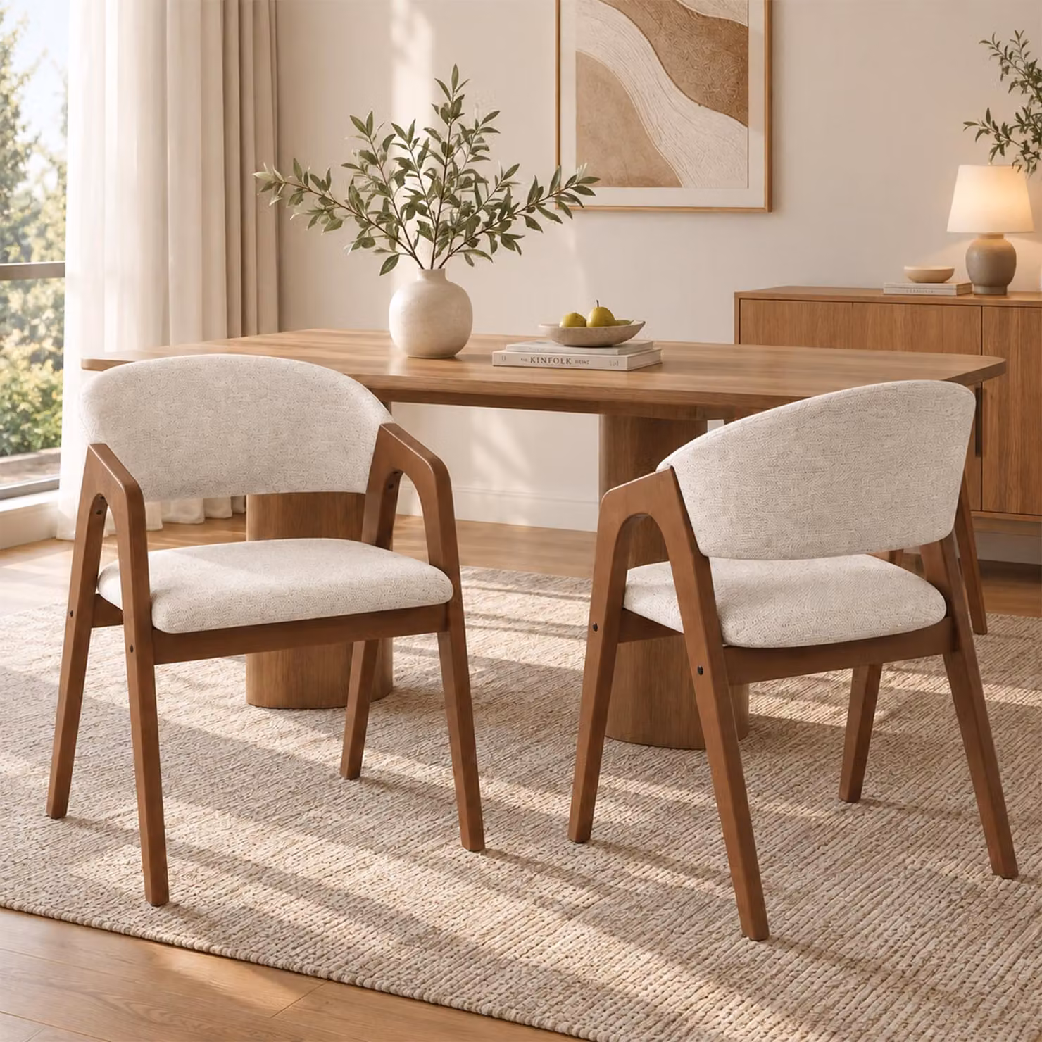 Set di 2 sedie da pranzo Flieks, poltrone con schienali sagomati, sedie per la cucina o il soggiorno, rivestite in lino, finitura in legno di noce
