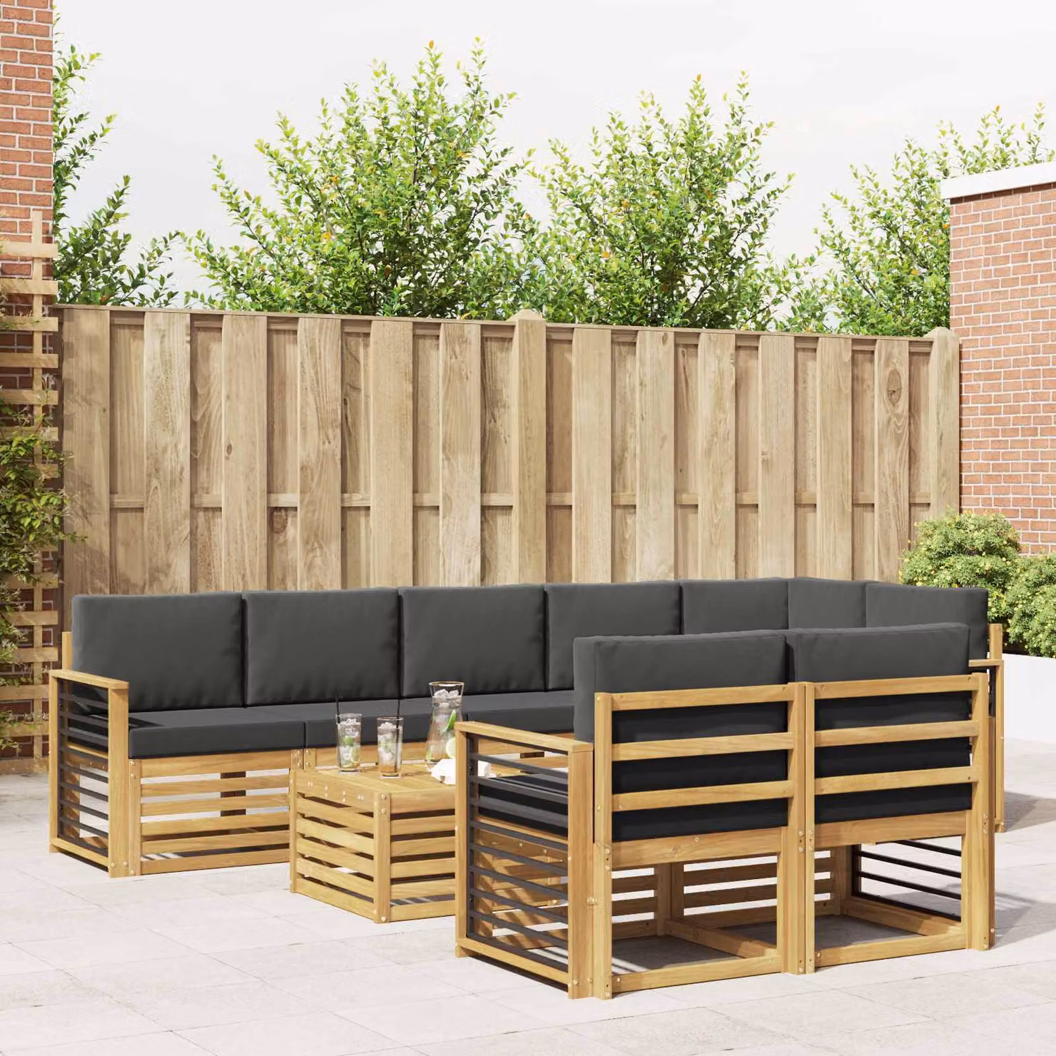 vidaXL Set di divani da esterno moderno a L composto da 9 pezzi con tavolo da caffè, struttura in legno di acacia e cuscini in poliestere resistente ai raggi UV, colori bianco e antracite