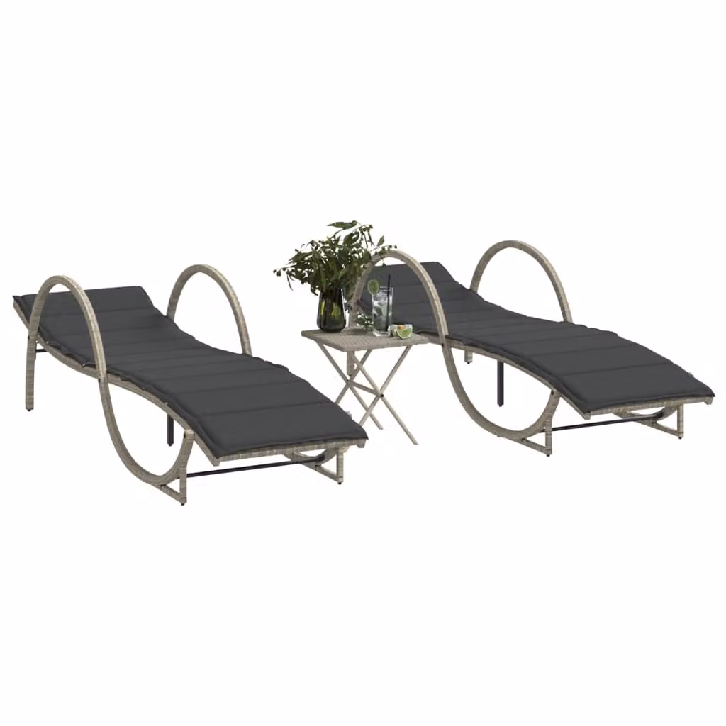 Set di 2 lettini prendisole con tavolino vidaXL in polyrattan grigio chiaro con poggiatesta regolabile e vassoio laterale