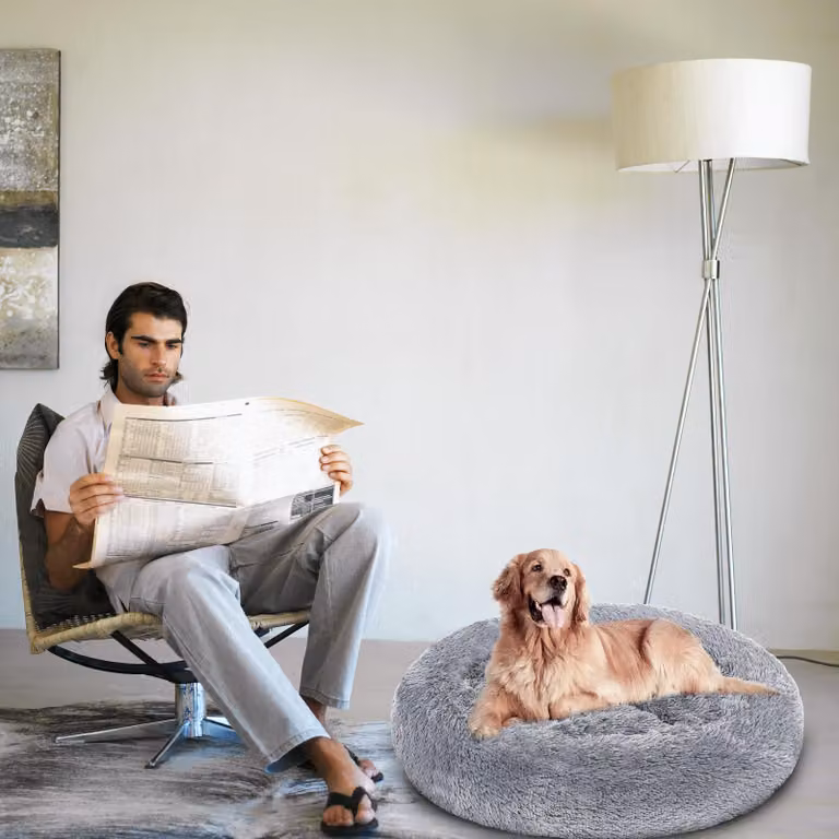 Cuccia rotonda per cani e gatti, diametro 80 cm, in peluche lungo, con fondo antiscivolo, color grigio chiaro