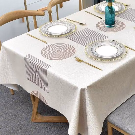 Copritavolo in PVC impermeabile e sfoderabile, 137 x 215 cm, motivo geometrico