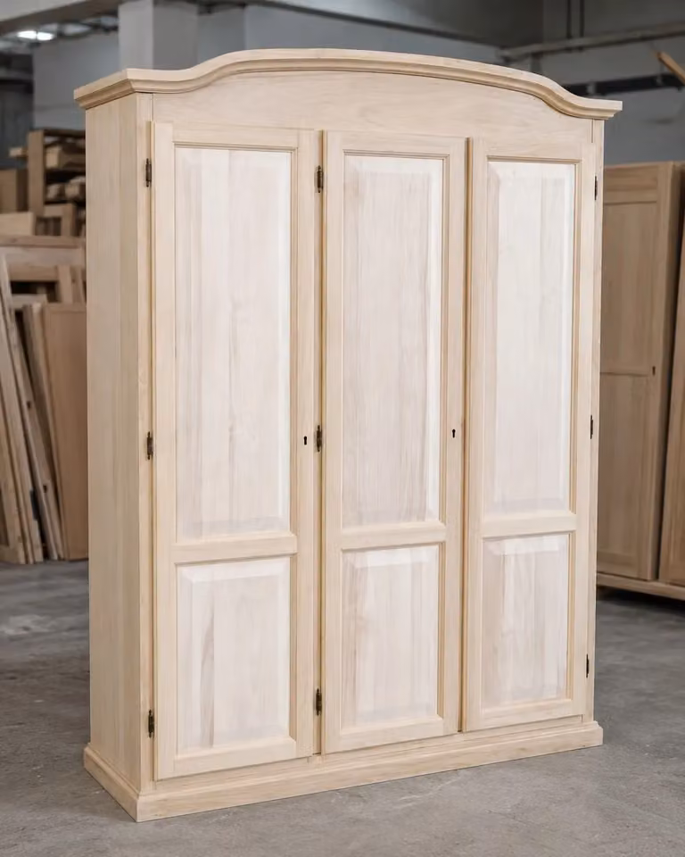 Armadio a 3 ante con cappello sagomato in legno grezzo Mobili 2G L/P/H: 158 x 56 x 197 cm