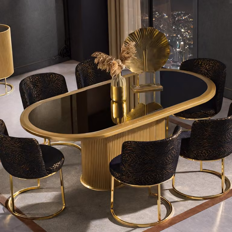 Set composto da un tavolo da pranzo ovale e sei sedie eleganti