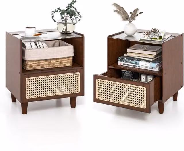 Set di 2 comodini Design Mania in bambù e rattan marrone con cassetto e gambe in legno massello in stile boho, L: 43 cm, P: 35 cm, H: 50 cm