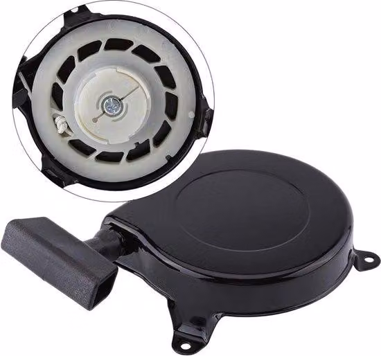 Kit di avviamento motore con batteria da 12 volt e dispositivo di avviamento ausiliario.
