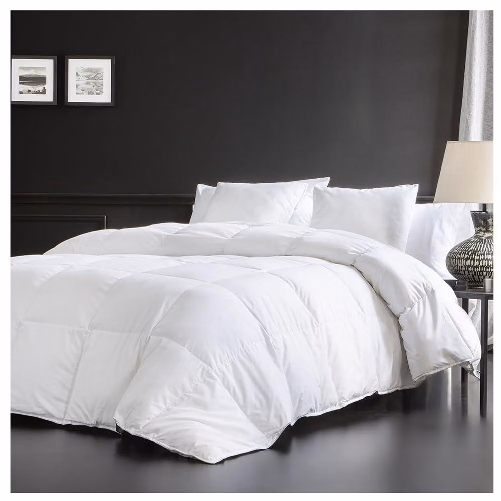 Piumino matrimoniale, imbottitura 90% piumino d'oca, 320 g/m², dimensioni 240x220 cm, colore bianco