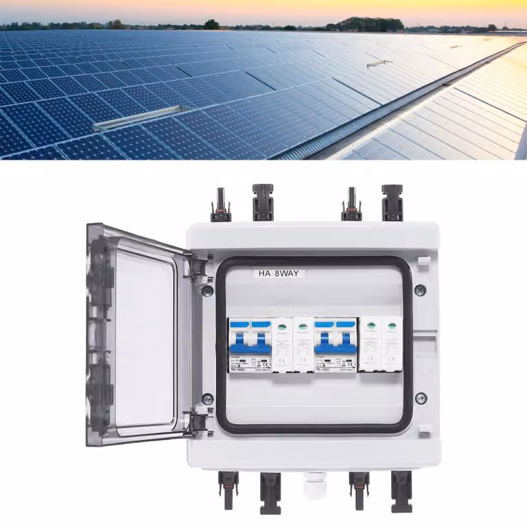 Scatola di combinazione solare 40A - 2 ingressi, 2 uscite - Grado di protezione IP65 - Materiale: PC ABS