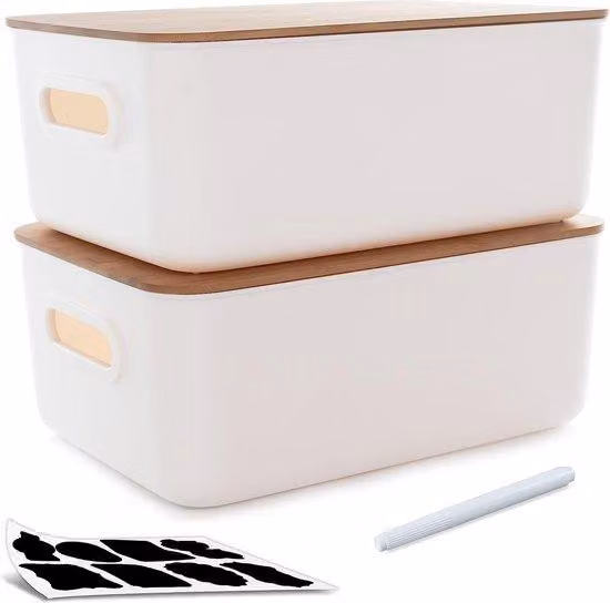 Set di 2 scatole di stoccaggio Unyqoos®, bianche con coperchio in bambù – scatole in plastica impilabili con maniglia, etichette e pennarelli, dimensioni 38,4 x 27 x 15,2 cm, capacità 13 litri