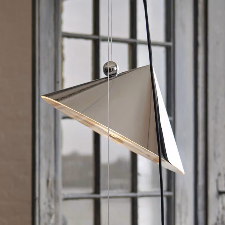 Tom Dixon Lampada a sospensione Pose, dimmerabile, Cromo / Argento, Soggiorno / Sala da pranzo, Metallo, Design, Lampada a sospensione