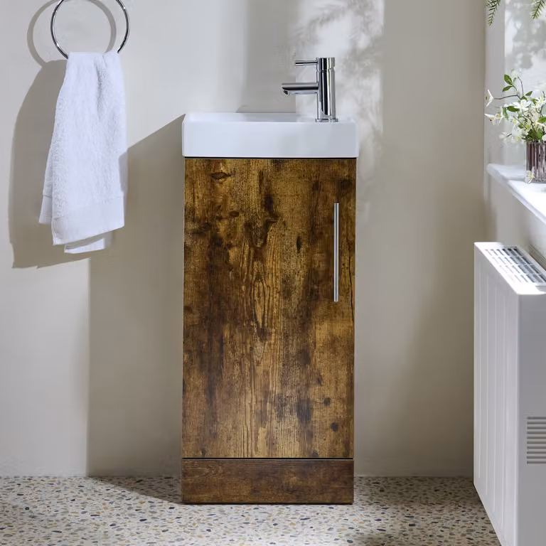 Mobile Bagno a Terra Rovere Scuro da 400mm con Lavabo e Maniglia con Barra a T Cromata - Cluo