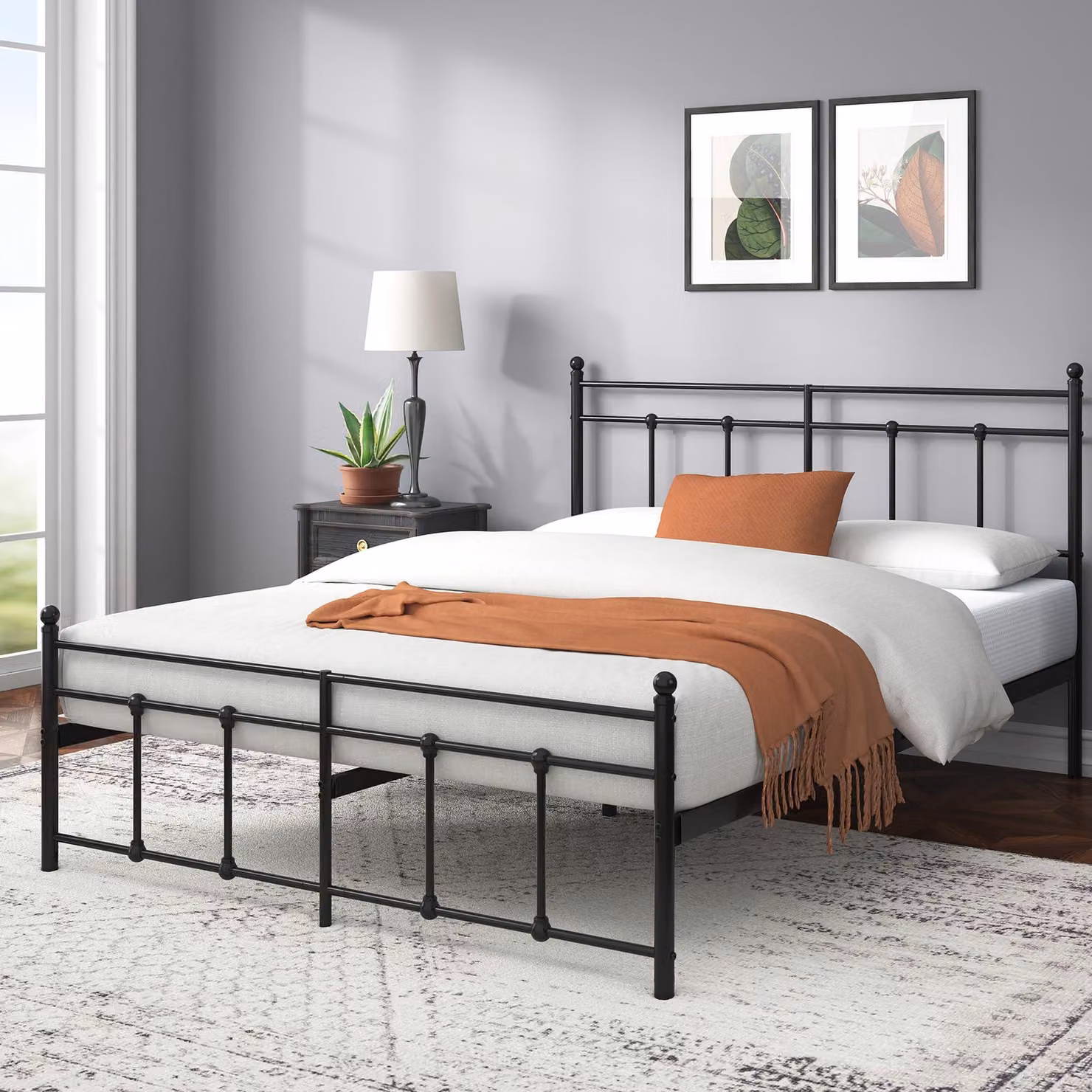 Letto matrimoniale in metallo 135x190 cm con spazio contenitore, colore nero
