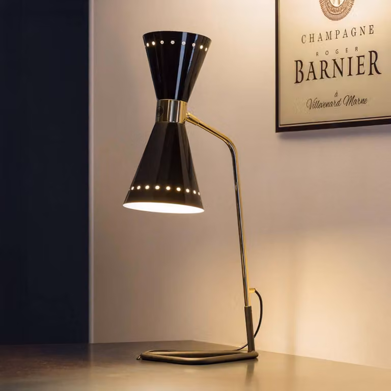 Stilnovo Lampada da tavolo di design Megafono, Nero, Soggiorno / Sala da pranzo, Metallo, Design, Lampada da tavolo