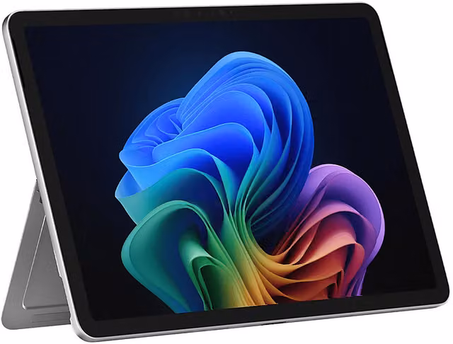 Microsoft Surface Pro 11 2 in 1 Notebook, processore Qualcomm Snapdragon X Plus, RAM 16 GB, 512 GB SSD, 12 pollici, Platino, Windows 11 Home