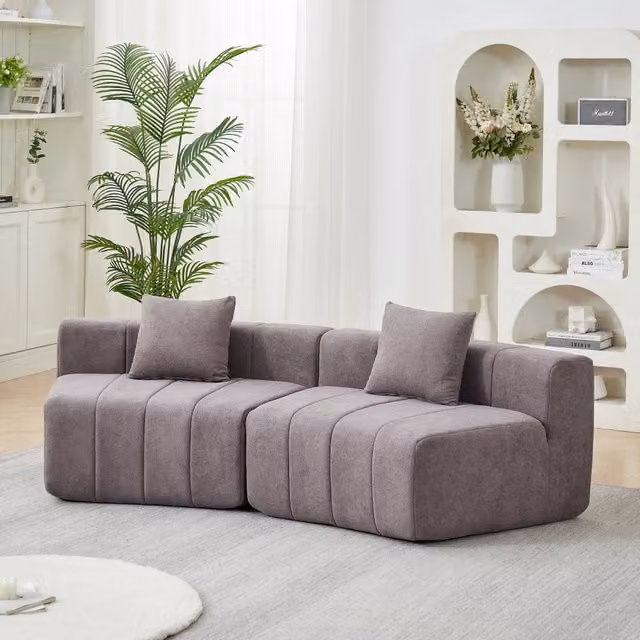 Divano modulare curvo in ciniglia con 2 cuscini e design a tasti di pianoforte grigio per soggiorno 38 × 38 × 106 cm
