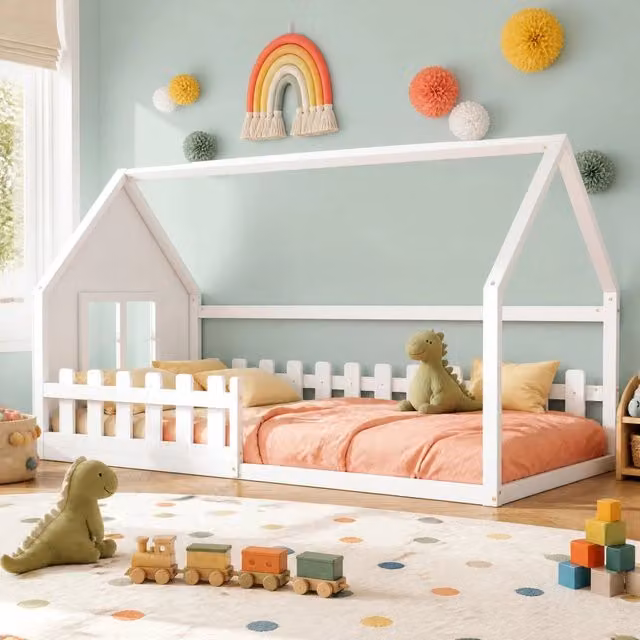 Letto per bambini a forma di casa REDOM in pino e MDF bianco 90x200 cm