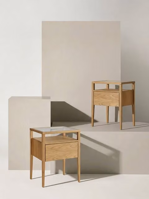 Set di 2 comodini Vita Kenay Home in rovere marrone con 1 cassetto ciascuno