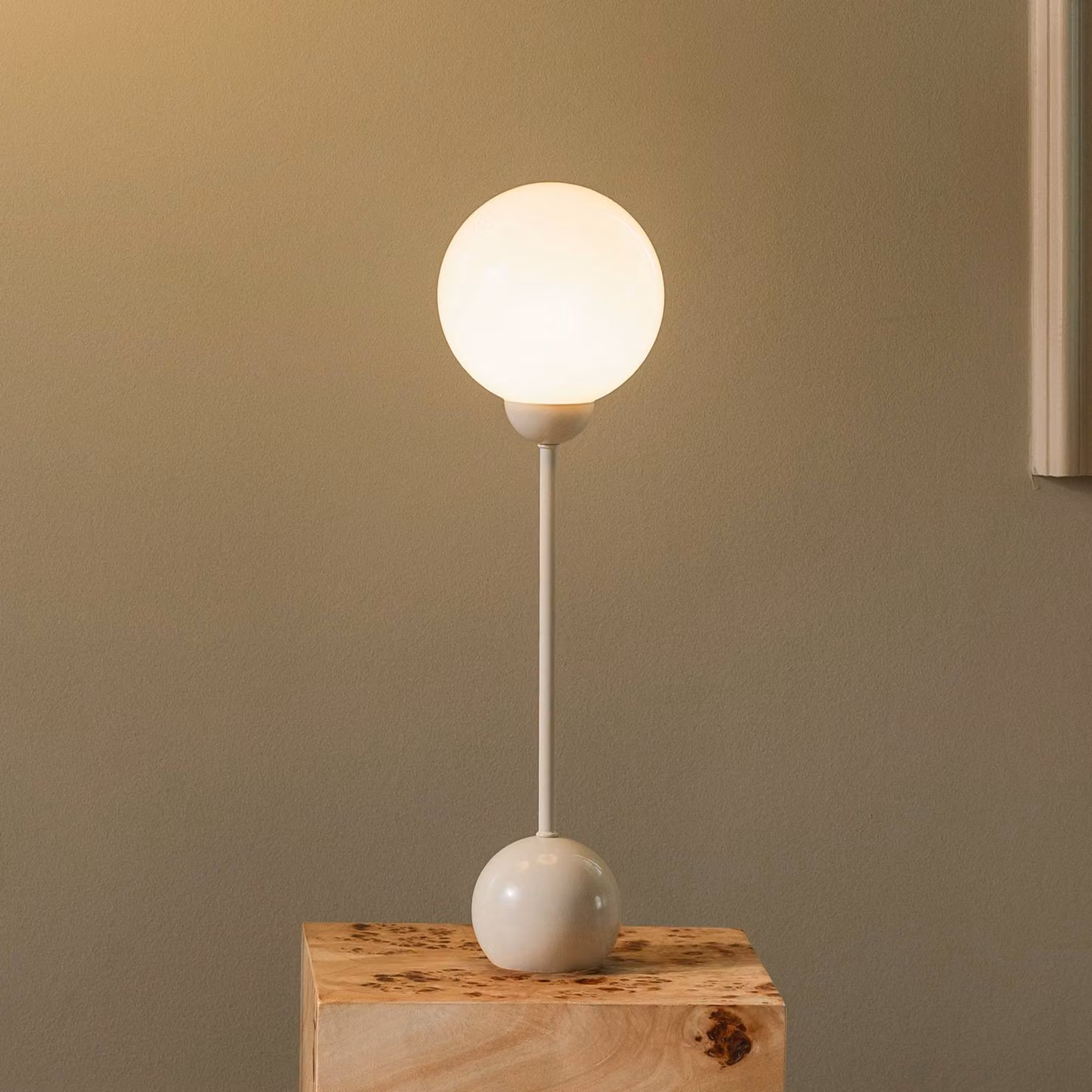 Globen Lighting Lampada da tavolo Ripley, Crema / Ambra, Soggiorno / Sala da pranzo, Metallo, Design, Lampada da tavolo