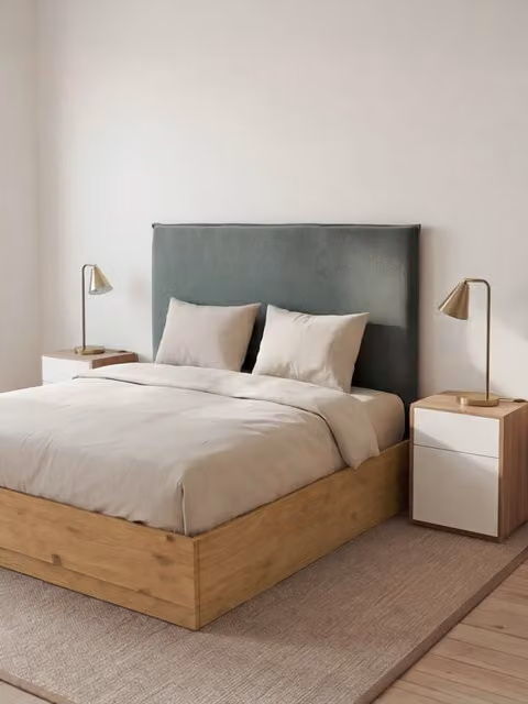 Letto contenitore con scarpiera Kenay Home in impiallacciatura di rovere, L/P/H: 150 x 190 x 158 cm
