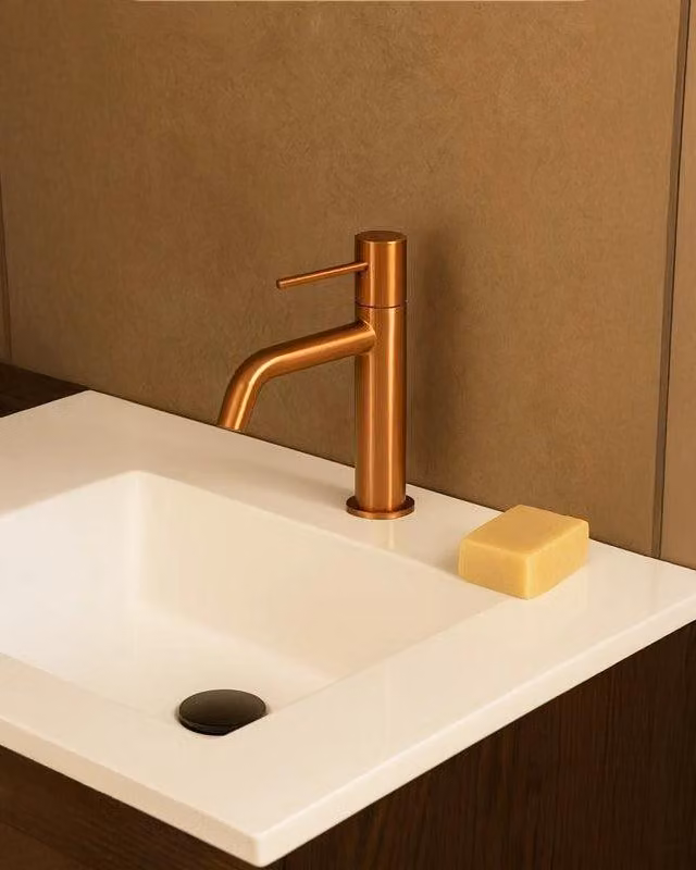 Rubinetto lavabo senza scarico in ottone oro rosa spazzolato Memo