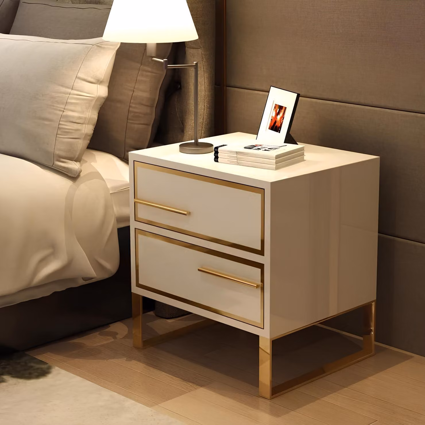 Nacht Tisch Konsole Beistell Schlaf Zimmer Metall Glanz Tische Konsolen Design