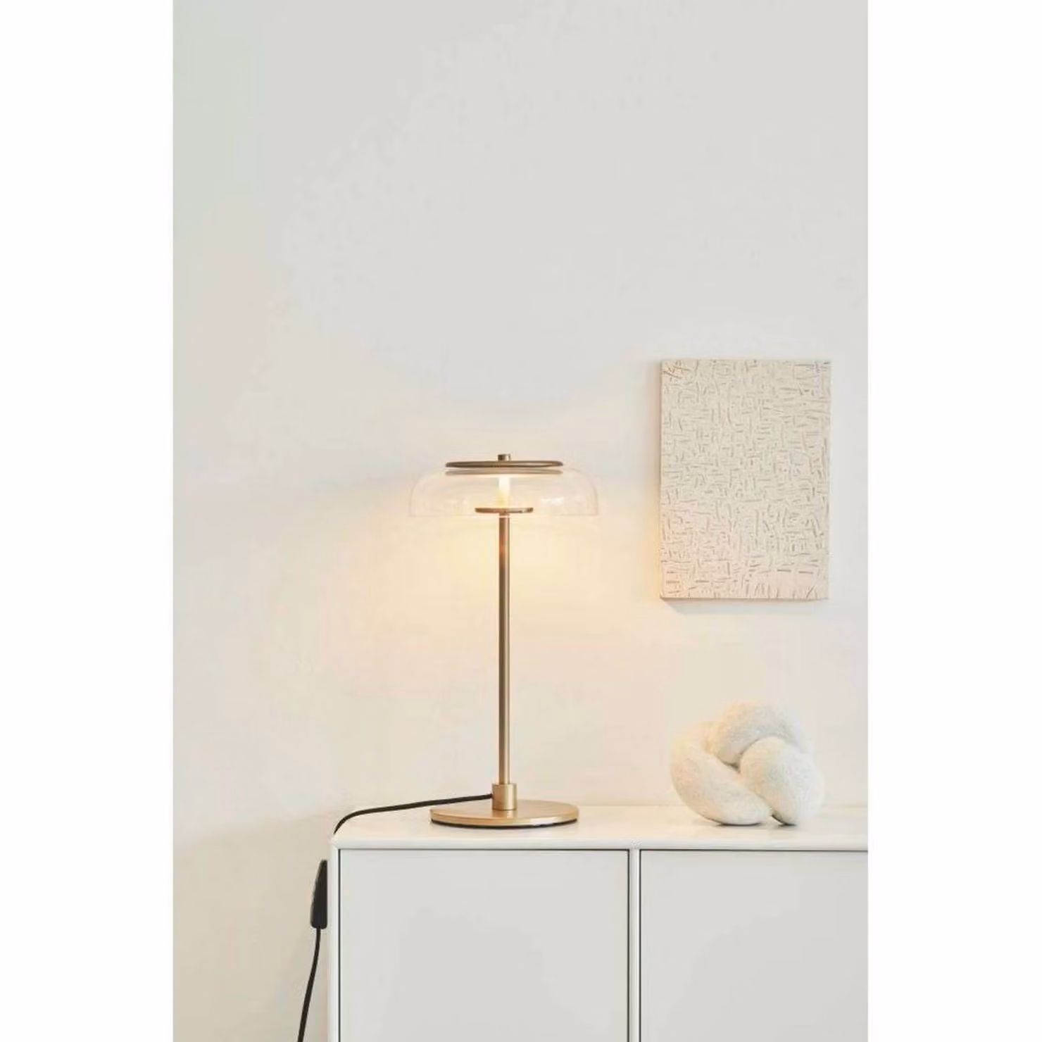 Nuura Aps Lampada da tavolo a LED Blossi, dimmerabile, Ottone / Oro, Soggiorno / Sala da pranzo, Metallo, Scandinavo, Lampada da tavolo LED