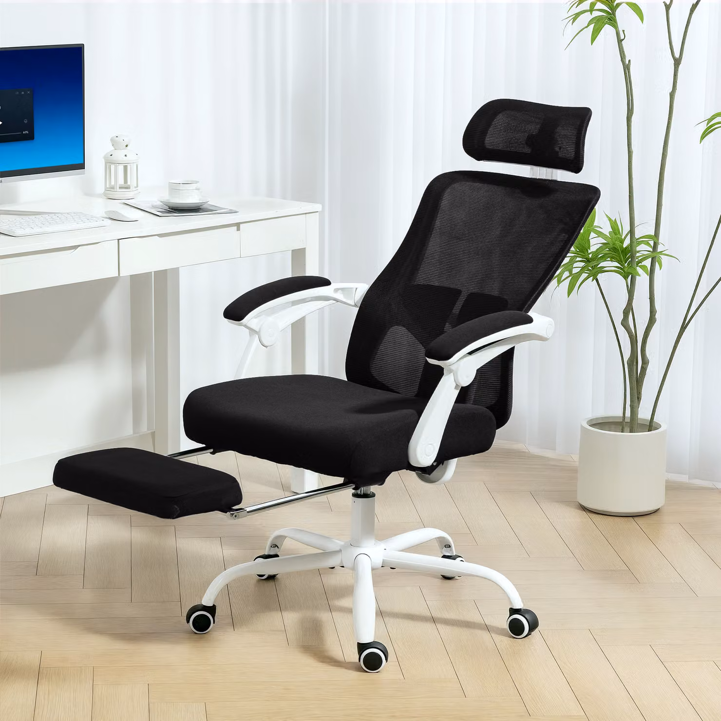 Sedia da ufficio reclinabile HOMCOM con poggiapiedi, supporto lombare e poggiatesta, altezza regolabile e schienale in rete, colore nero – 2