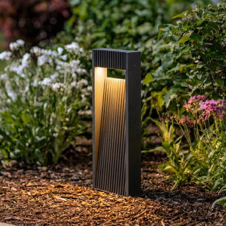 Lucande Lampioncino LED Tavion, 40 cm, antracite, IP65 Tavion, Nero, Alluminio, Moderno, Lampada LED da esterni
