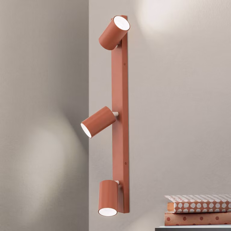 ORION Faretto da soffitto Penn, rosso corallo, lunghezza 60 cm, alluminio/acciaio dimmerabile, Rosso, Soggiorno / Sala da pranzo, Metallo, Moderno, Faretto alogeno