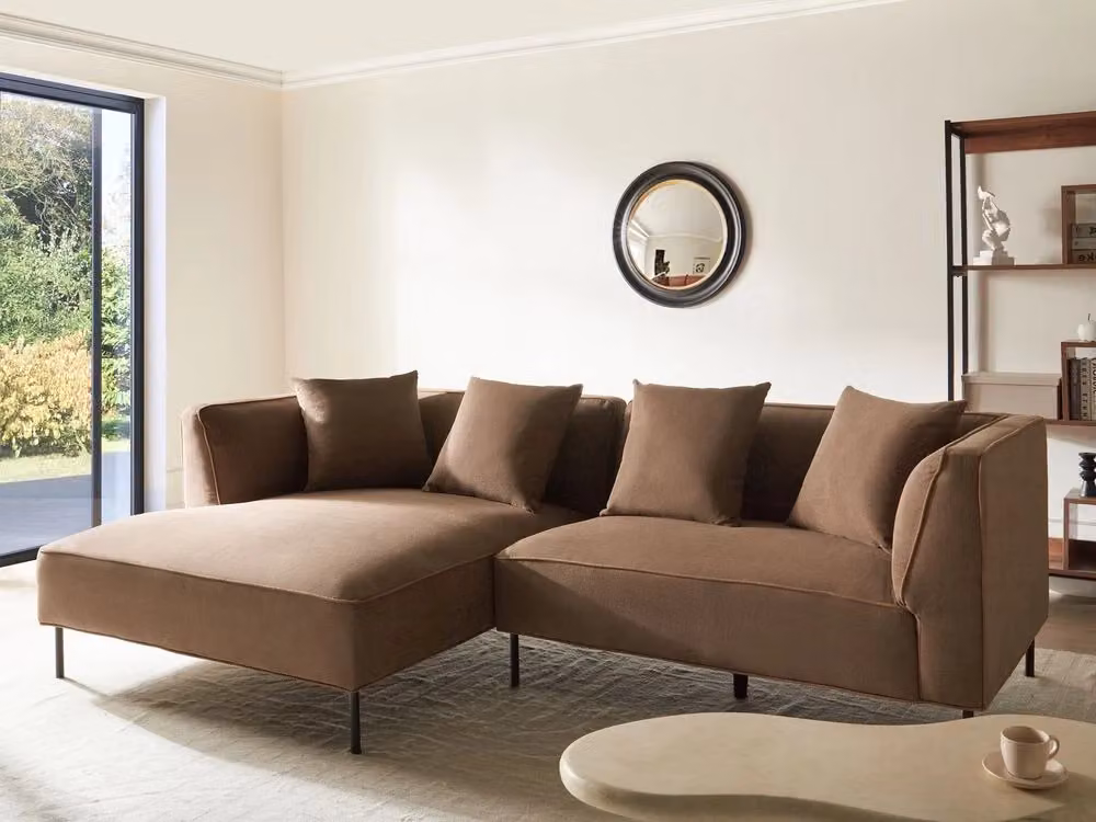 Divano angolare a 3 posti BELIANI Marrone con rivestimento in tessuto e cuscini coordinati, design moderno, configurazione a destra, L/P/H: 271 x 154 x 80 cm – 2