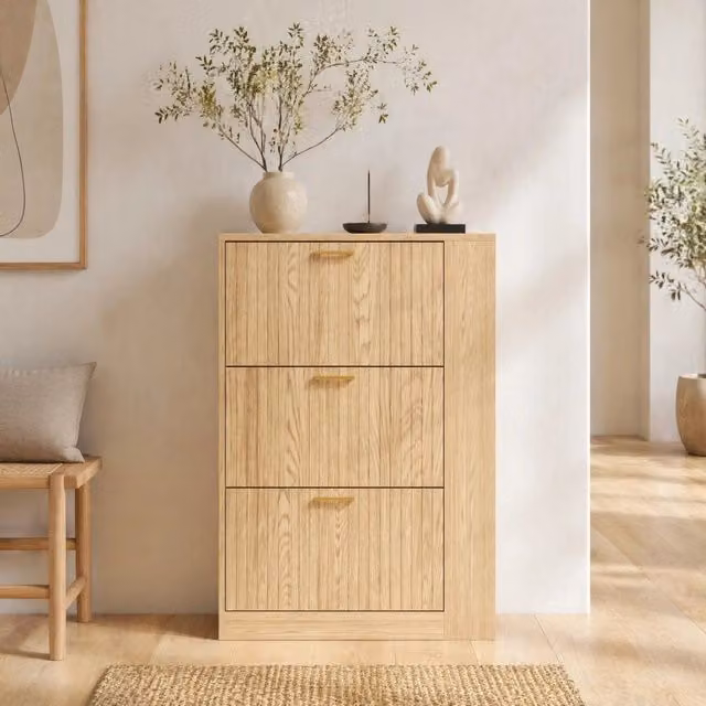Desviae Scarpiera a tre ante con ripiani fissi e vani laterali aperti in MDF naturale per ingresso 70 × 23,5 × 115 cm