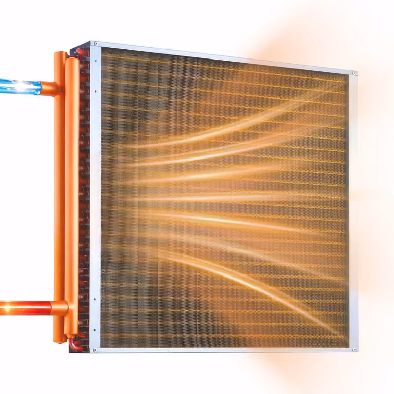 Scambiatore di calore a lamelle aria-acqua - Dimensioni 610x610 mm - Potenza termica 65,9 kW - Raccordi in rame - Lamelle in alluminio - Pressione di esercizio 2,5 MPa - Adatto per riscaldamento e raffreddamento in ambienti interni