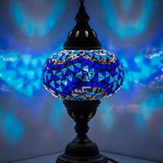 Lampada da tavolo turca con sfera in mosaico blu da 13 cm – Lampada orientale realizzata a mano per un'illuminazione suggestiva
