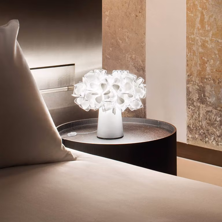 Slamp Lampada da tavolo di design Clizia Mama Non, Bianco / Opale, Soggiorno / Sala da pranzo, Plastica, Design, Lampada da tavolo