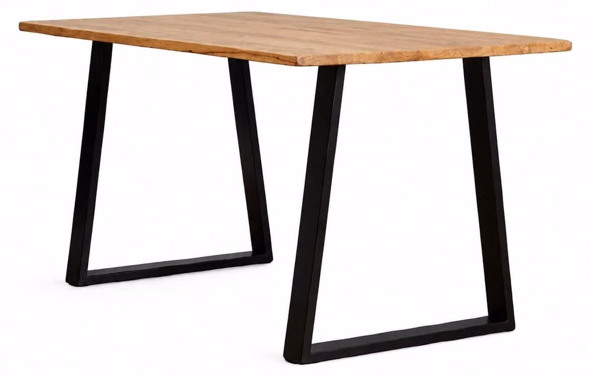 Tavolo da pranzo design con piano in legno e struttura in acciaio robusta. Tavoli in legno