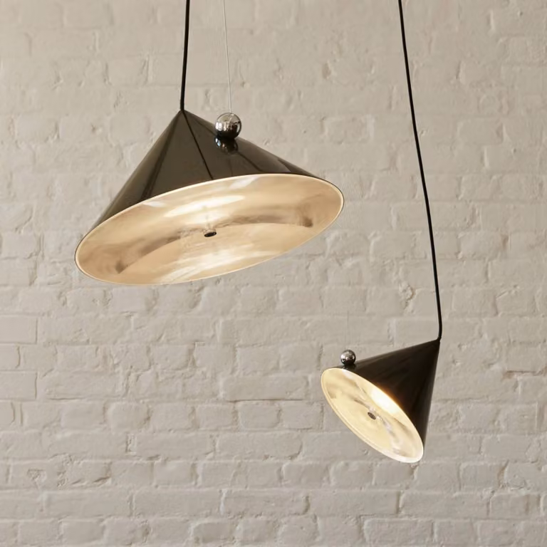 Tom Dixon Lampada a sospensione Pose, dimmerabile, Verde, Soggiorno / Sala da pranzo, Metallo, Design, Lampada a sospensione