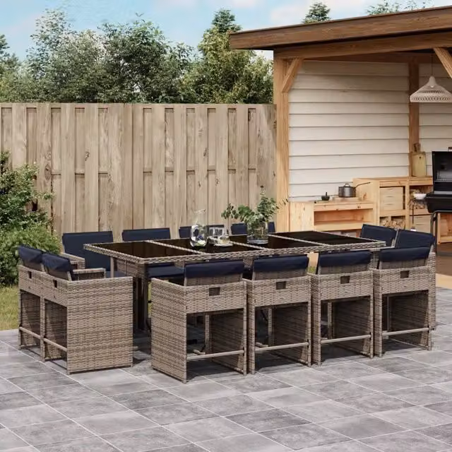 Set da pranzo da giardino vidaXL in polyrattan con cuscini e tavolo in vetro, 13 pezzi, Grigio