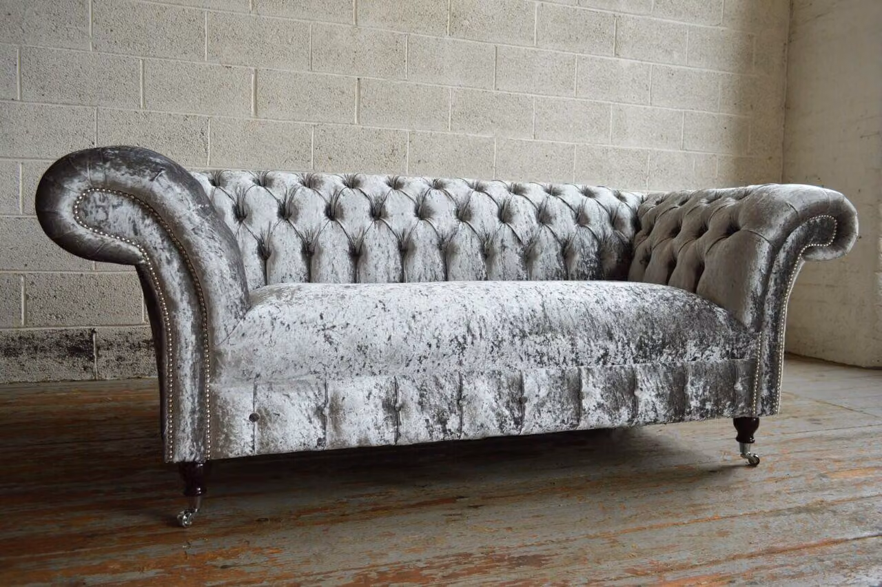 Chesterfield 2 Sitzer Couch Polster Sofa Designer Couchen Sitz Samt Textil