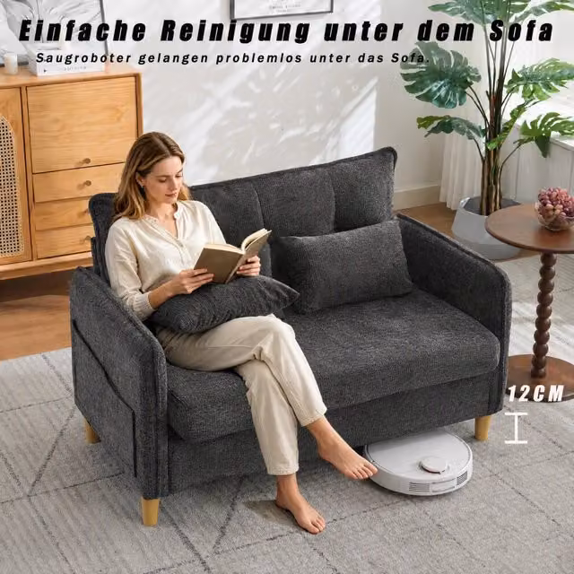Divano a 2 posti REDOM in tessuto grigio con cuscini e struttura in legno massello L: 127 cm