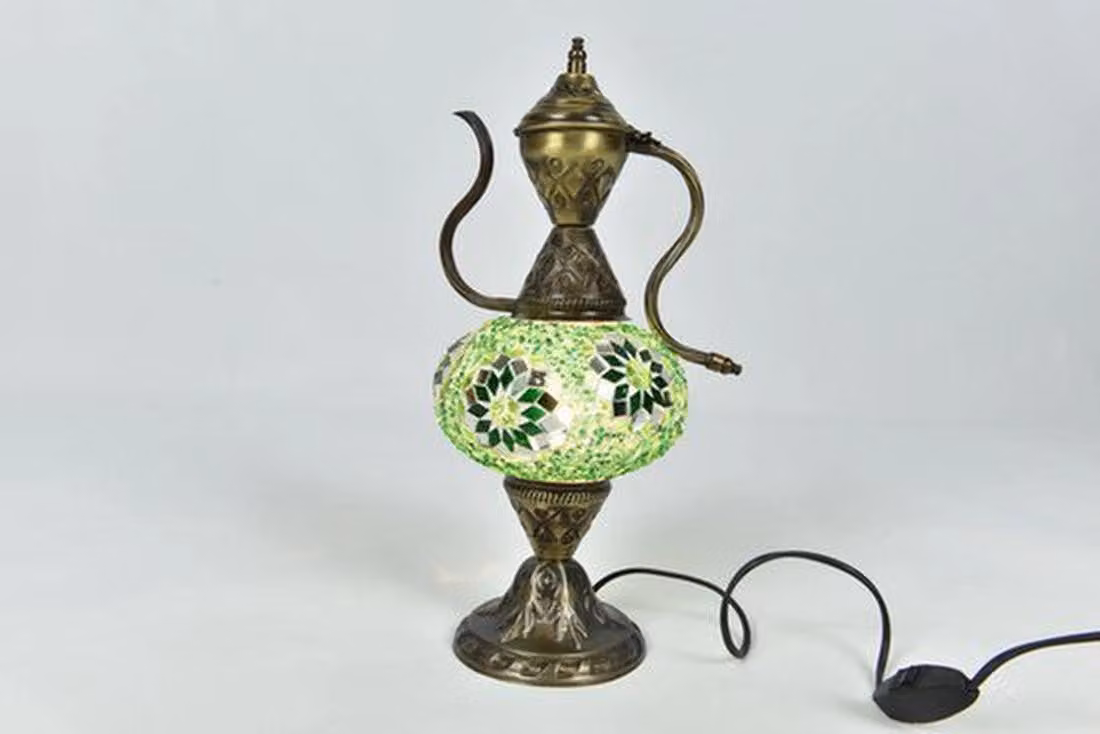 Lampada da tavolo Ibrik turca fatta a mano, caraffa orientale verde, lampada da notte, lampada d'atmosfera