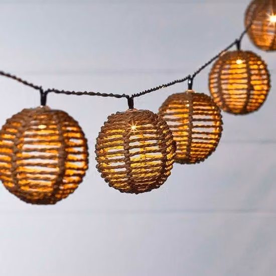 Ghirlanda luminosa a LED solare in plastica per giardino e balcone