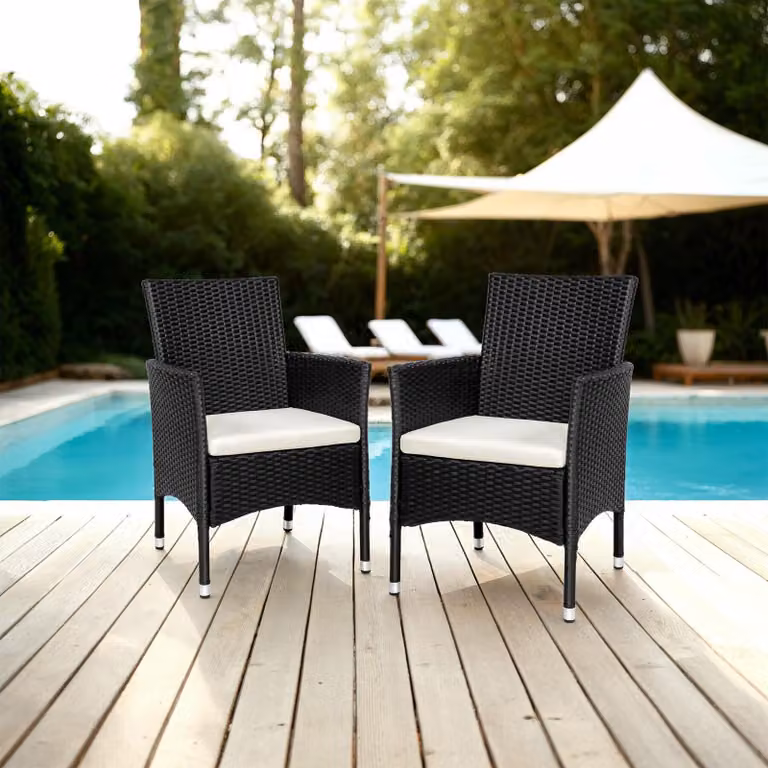 Set di 2 sedie da giardino in polyrattan TecTake con 4 rivestimenti di ricambio nero e beige