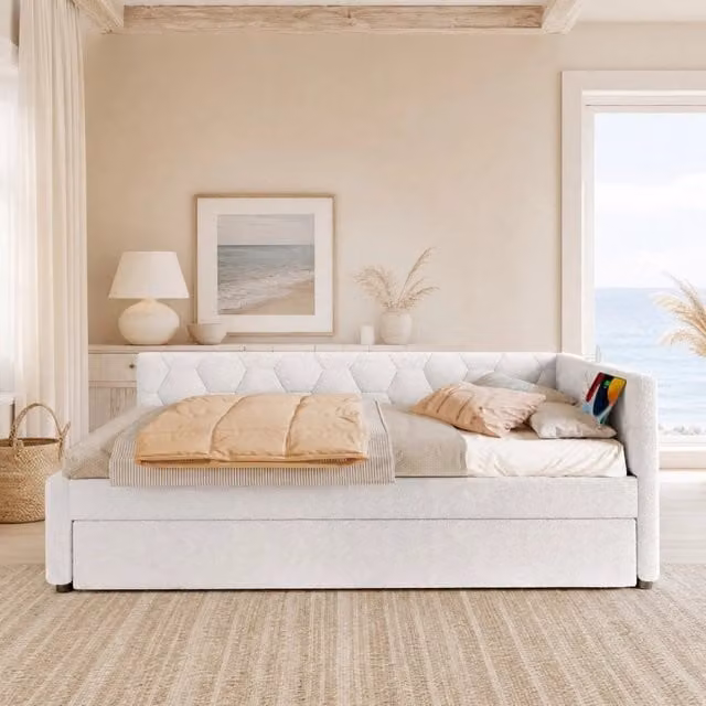 Daybett 90x200 cm con divisorio multifunzionale, struttura in MDF e velluto bianco, con lampada da comodino e porte USB/Type-C