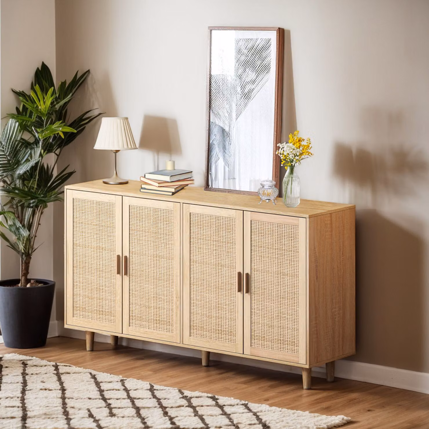 Credenza STILVORA a 4 ante, mobile angolare con design in rattan, mobile complementare per soggiorno, camera da letto e cucina, finitura naturale